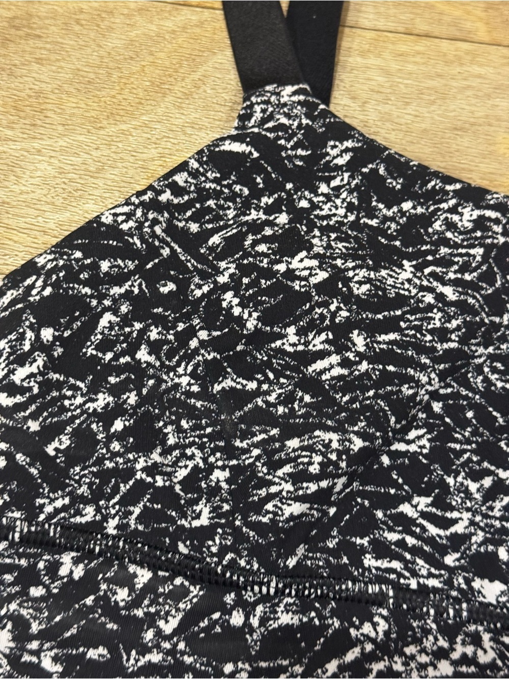 Lululemon Both Ways Bra Ices Wave White Black Size 6 - Picture 4 of 7